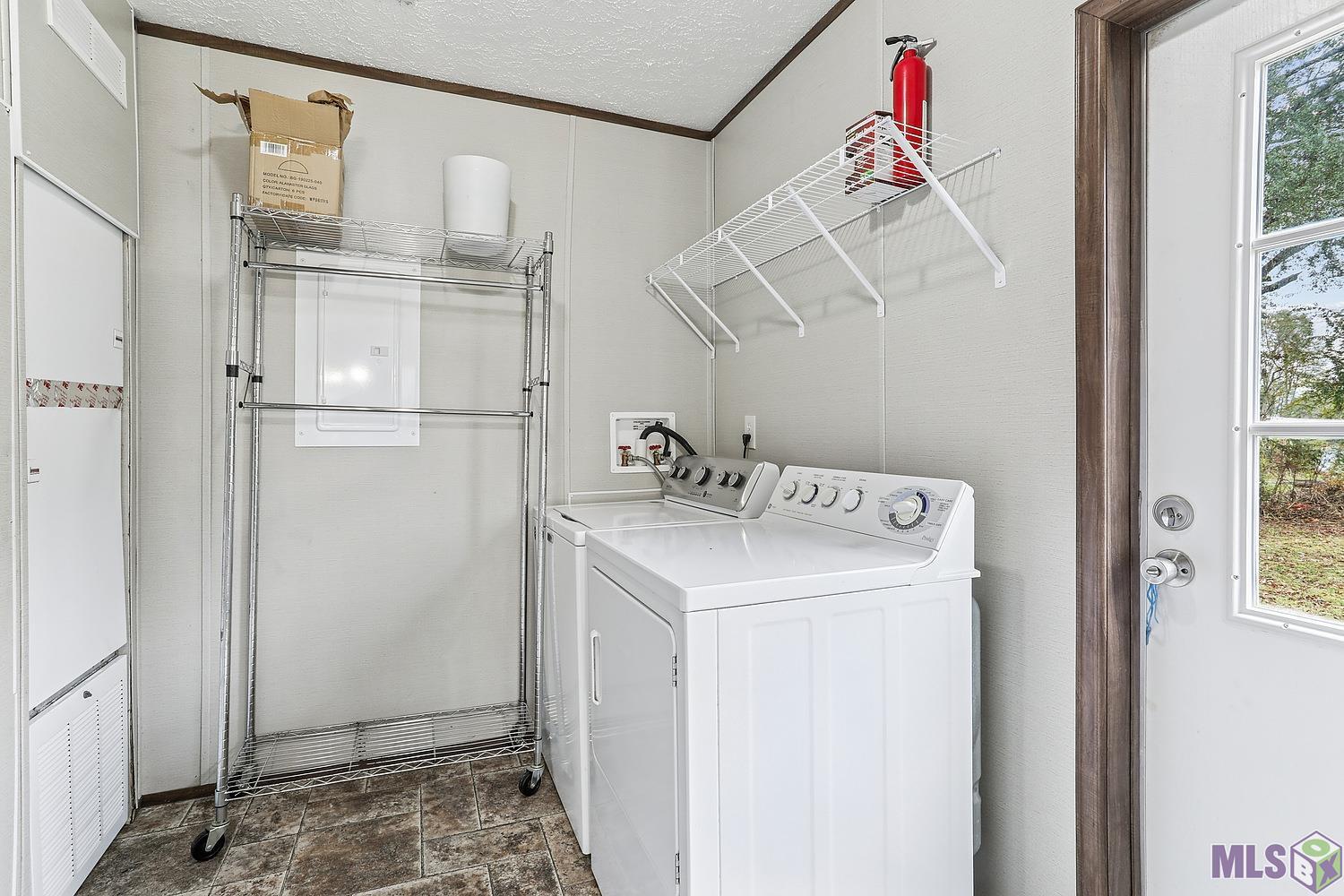 42293 Bayou Narcisse Road Gonzales, LA 70737 - Photo 5 of 15