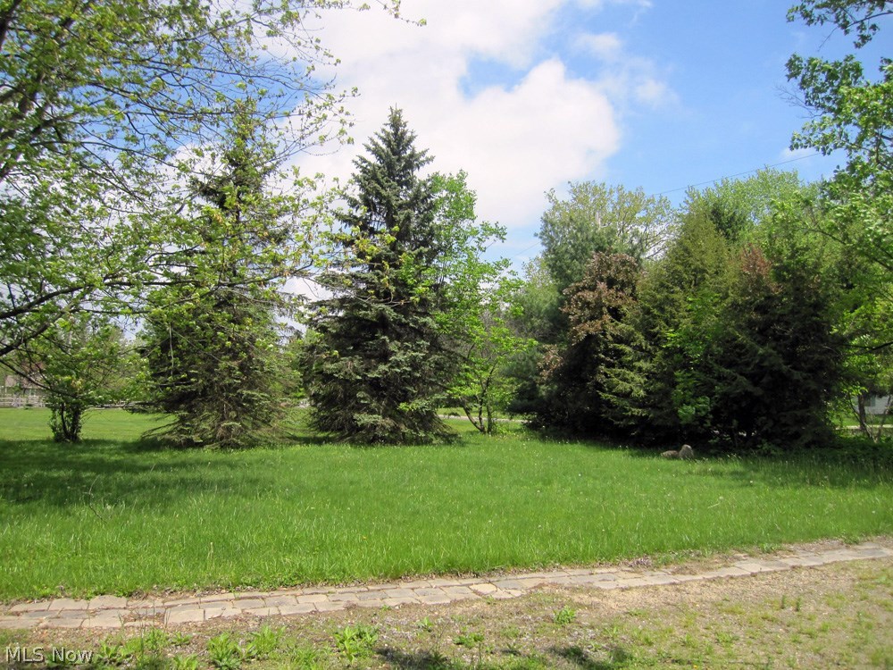 6290 Stone Road Hudson, OH 44236 - Photo 13 of 15 Gallery Image 13