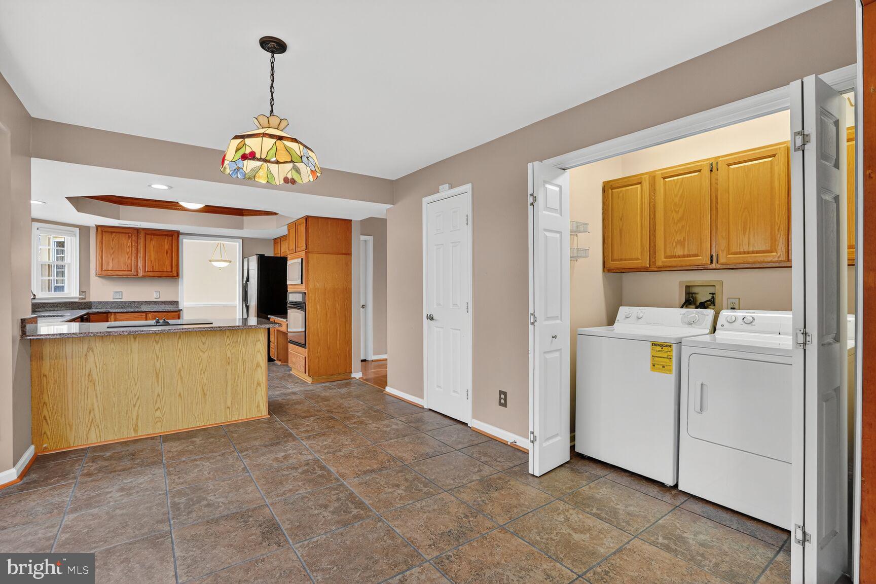 2008 State Stafford, VA 22554 - Photo 6 of 34 a view of living room with a sink furniture and a window