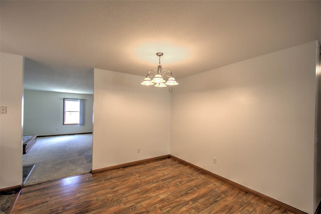 510 North Lake Shore Drive Decatur, IL 62521 - Photo 15 of 29