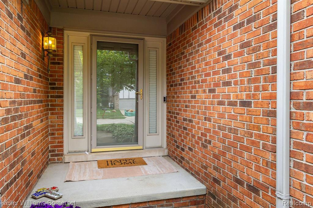 3137 Courtfield Drive Rochester Hills, MI 48309 - Photo 16 of 60
