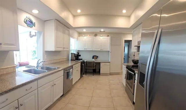 $949,000 | 5219 Bimini Drive, Bradenton, FL 34210