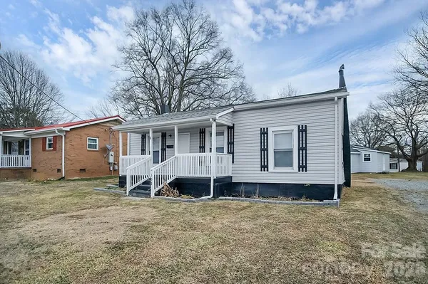 $229,900 | 301 J C Dellinger Road, Cherryville, NC 28021