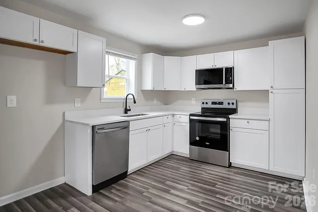 $235,000 | 301 J C Dellinger Road, Cherryville, NC 28021