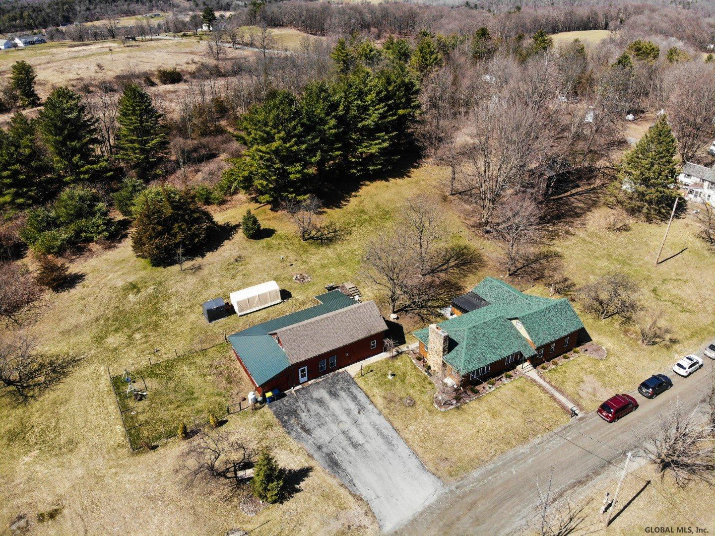 5 Dewey Road Hampton, NY 12887 - Photo 8 of 55 Photo 8