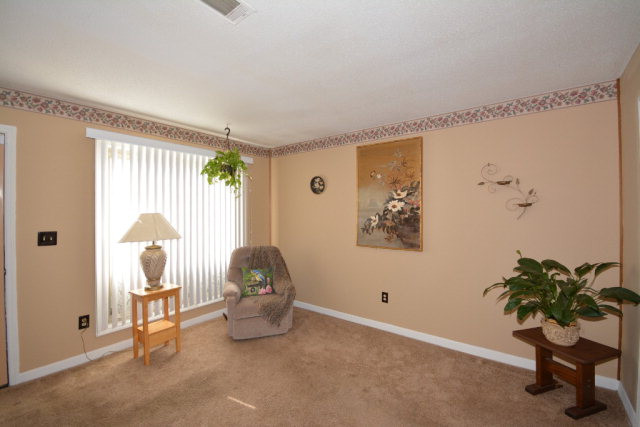 2661 Crosscreek Road Hephzibah, GA 30815 - Photo 6 of 39 Living Room III