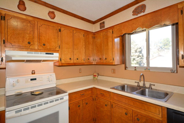2661 Crosscreek Road Hephzibah, GA 30815 - Photo 10 of 39 Kitchen III