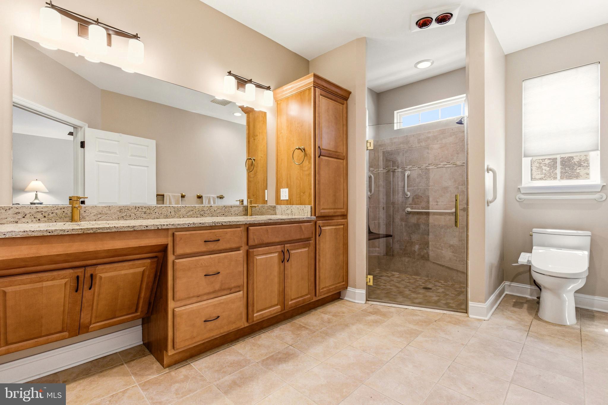 10 Shane Street Sicklerville, NJ 08081 - Photo 25 of 38 Primary Bath. Dbl sink, accessible features,