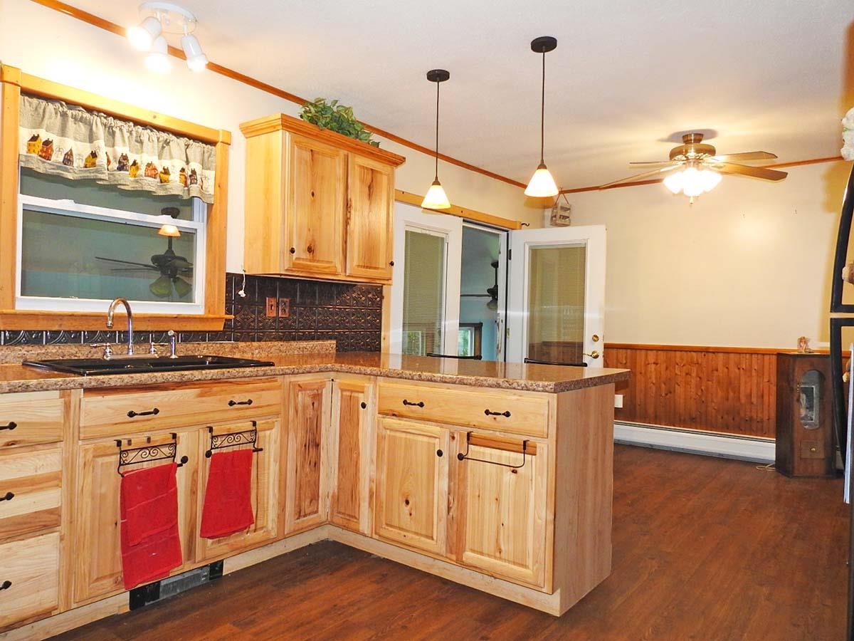 984 Lake Road Franklin, VT 05457 - Photo 11 of 35 Gallery Image 11