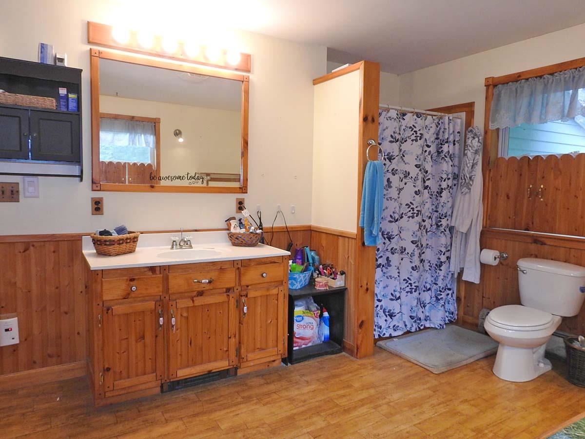 984 Lake Road Franklin, VT 05457 - Photo 20 of 35 Gallery Image 20