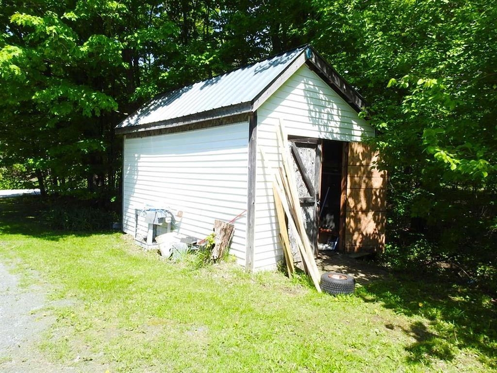 984 Lake Road Franklin, VT 05457 - Photo 29 of 35 Gallery Image 29