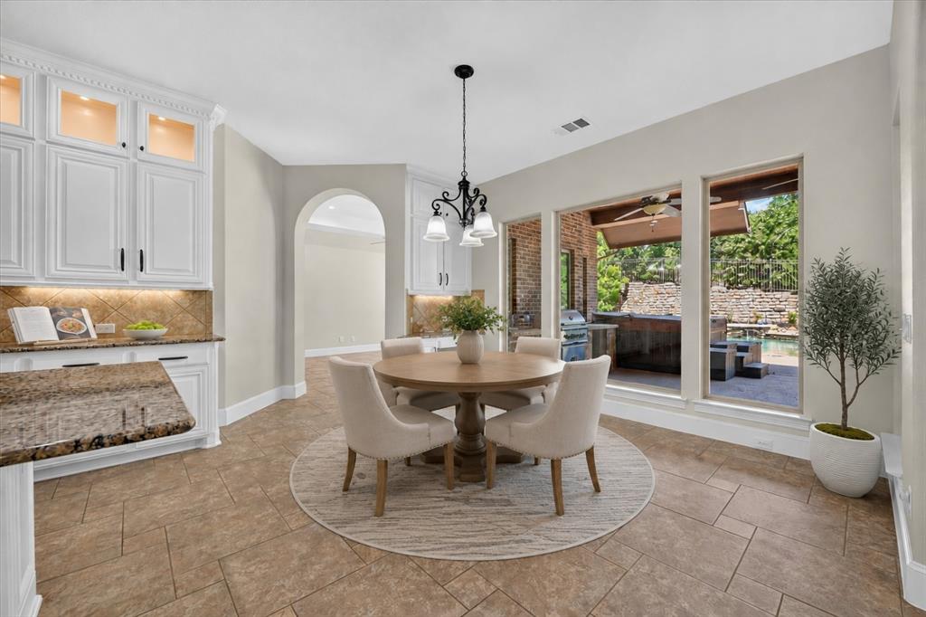 861 Hayden Road Lantana, TX 76226 - Photo 14 of 40 This photo has been virtually staged