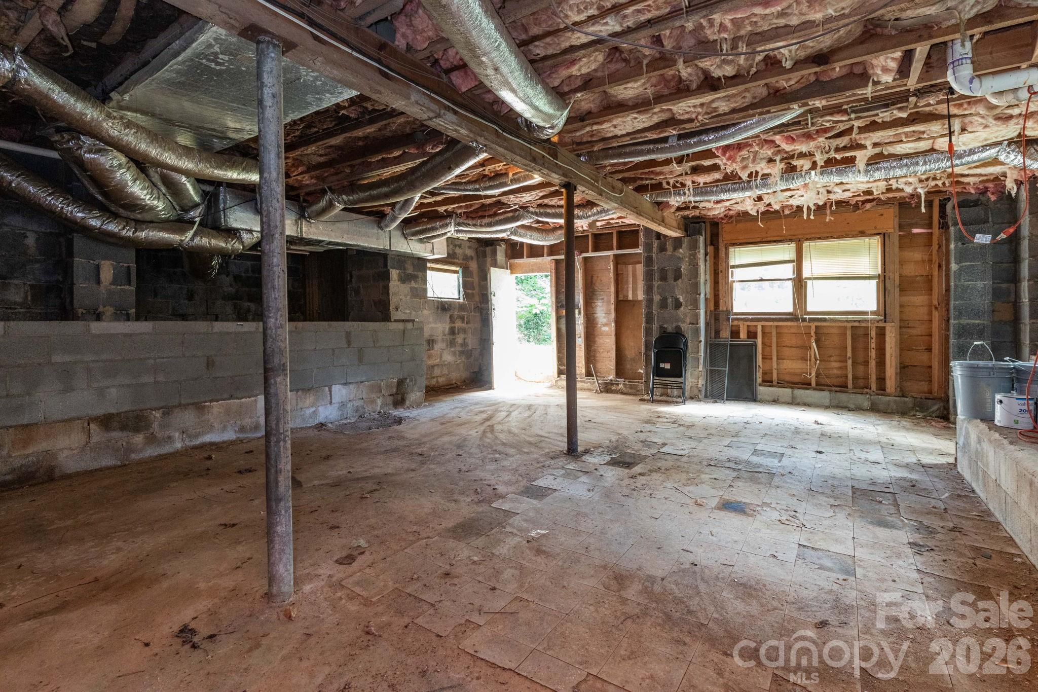 129 Shelburne Road Asheville, NC 28806 - Photo 20 of 26