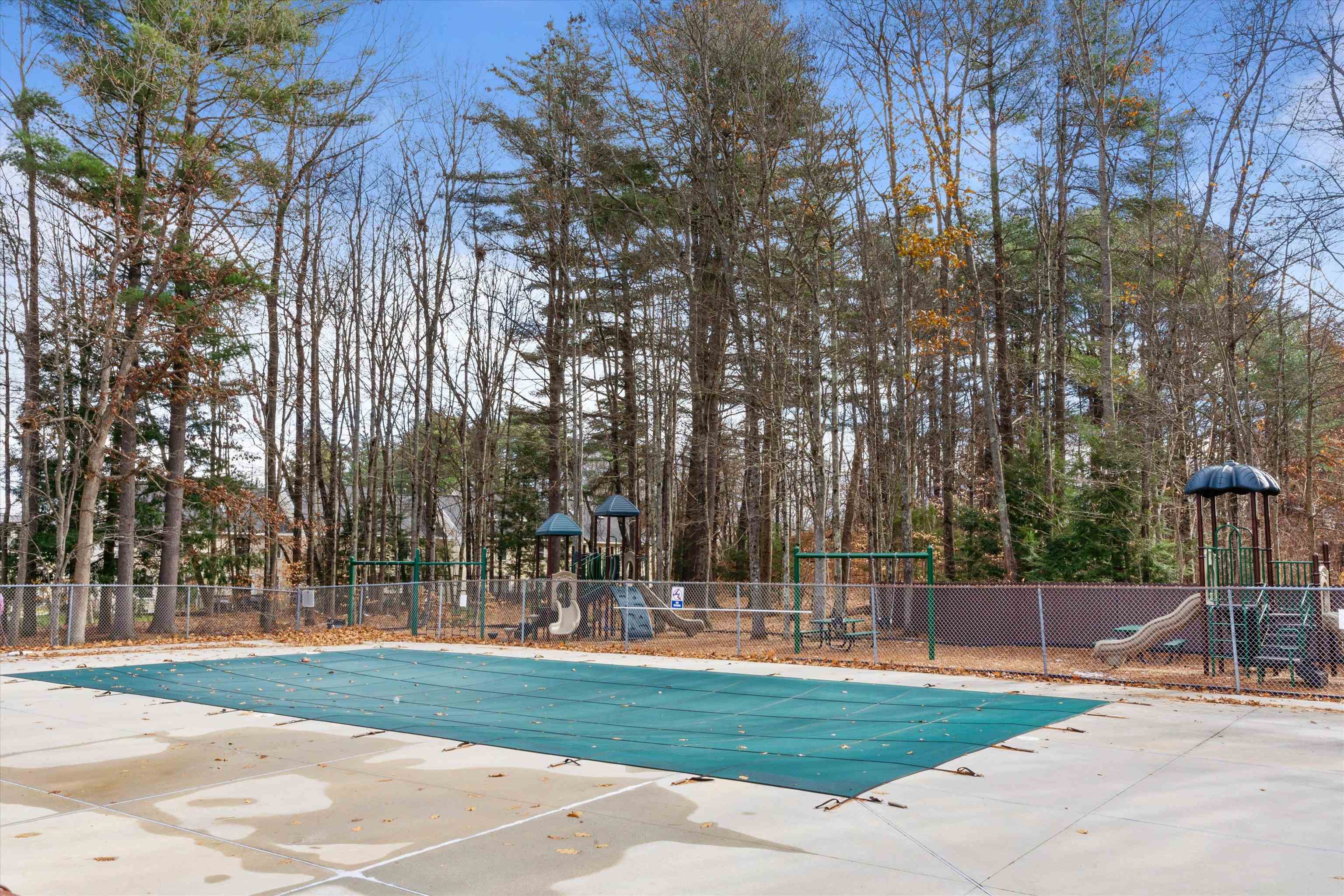 8 Modena Drive Concord, NH 03303 - Photo 32 of 40