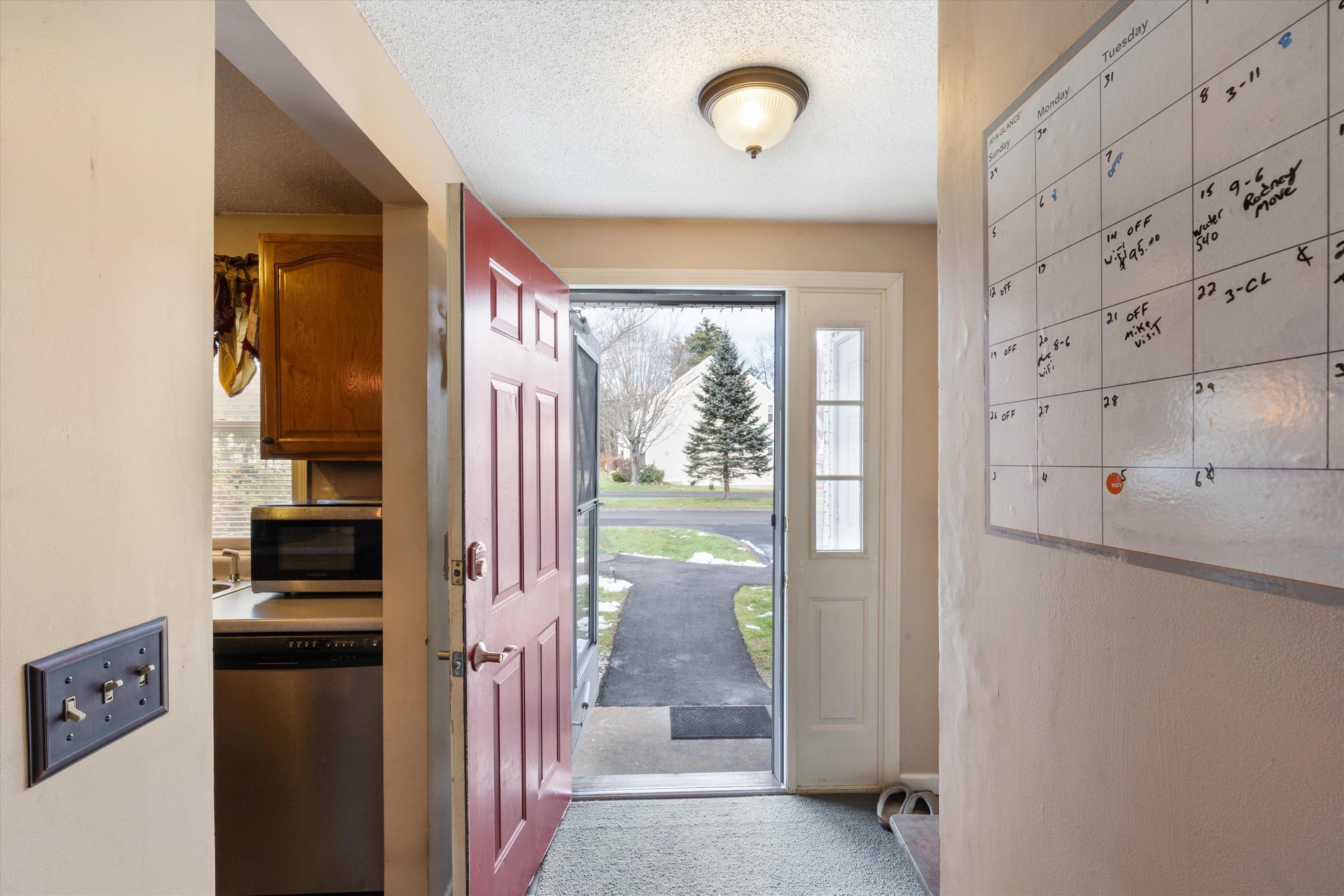 8 Modena Drive Concord, NH 03303 - Photo 36 of 40