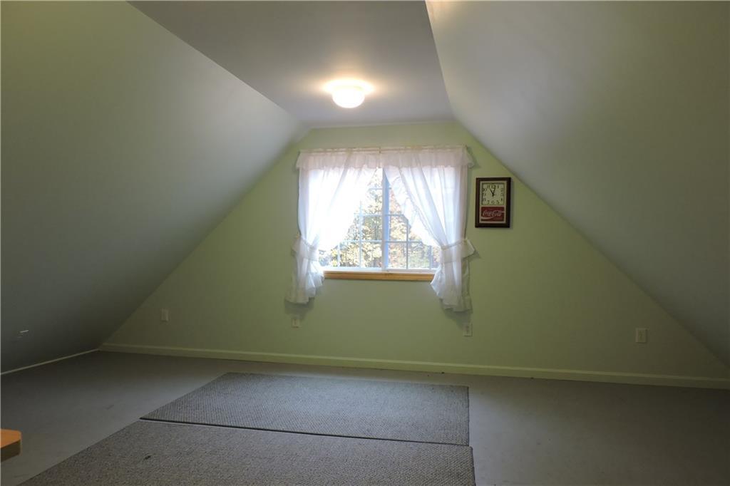 33 Augusta Road Rome, ME 04963 - Photo 13 of 20 Photo