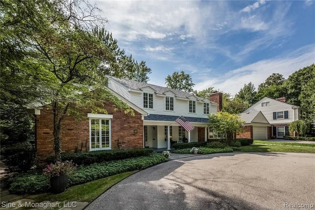 157 Kenwood Road Grosse Pointe Farms, MI 48236 - Photo 2 of 84