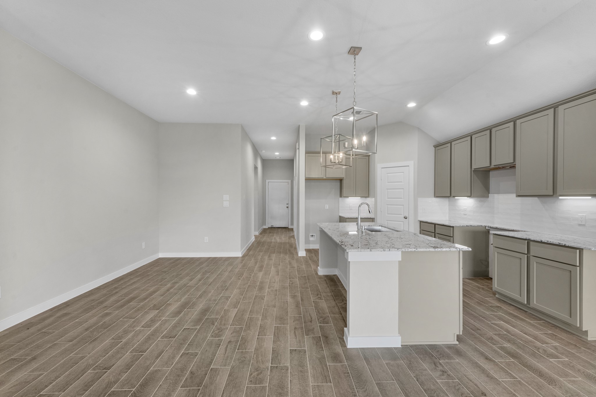 8743 Mallow Rose Way Rosharon, TX 77583 - Photo 10 of 29