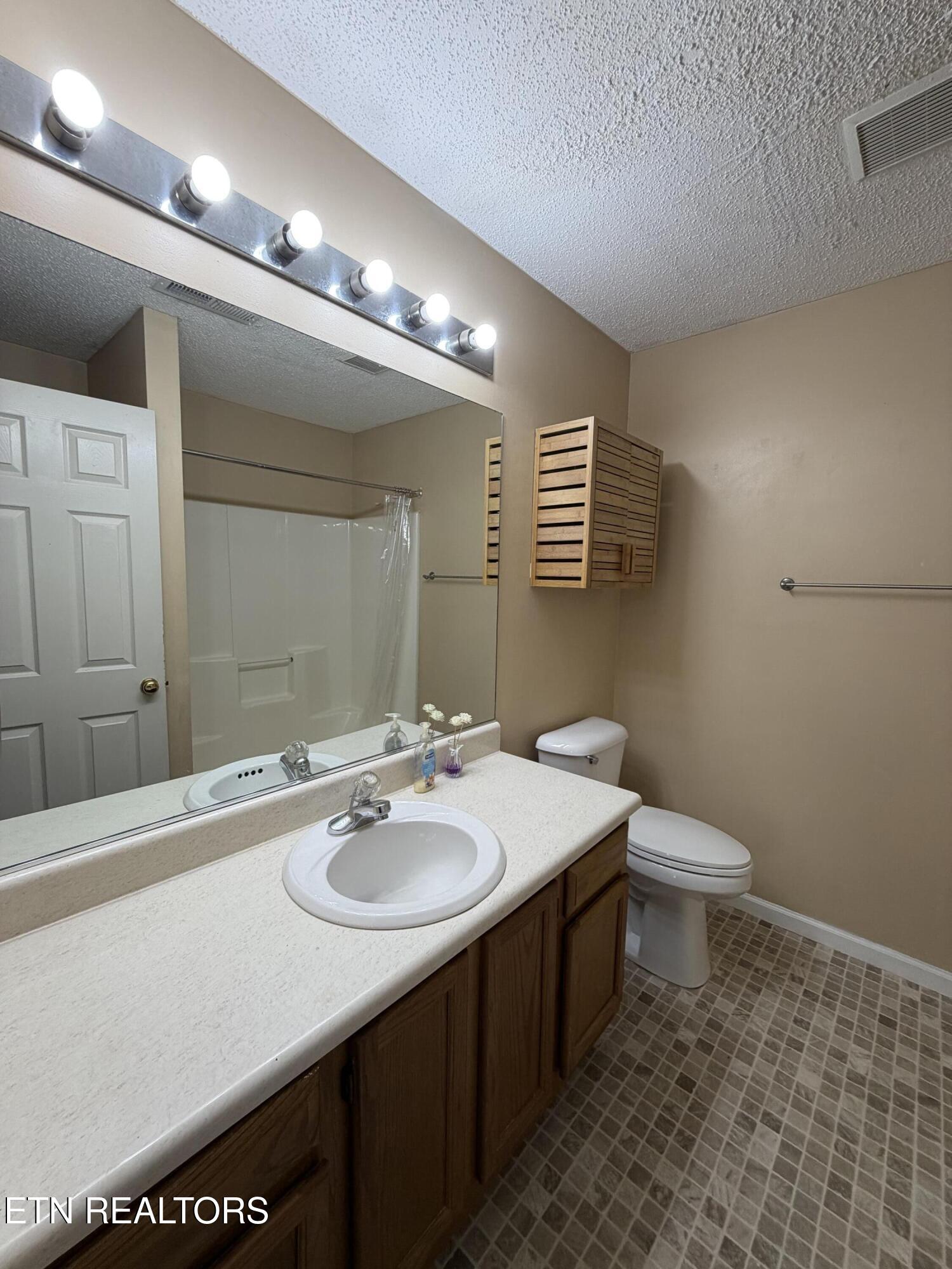 7908 Eldin Way Powell, TN 37849 - Photo 6 of 14 IMG_1095