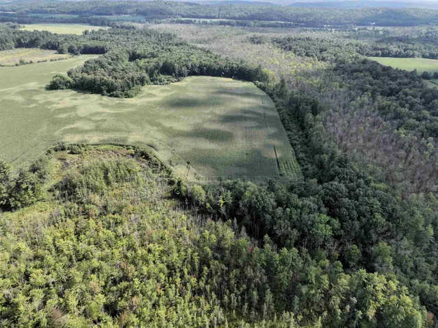 $1,631,000 | E853 Bestul Road, Scandinavia, WI 54977