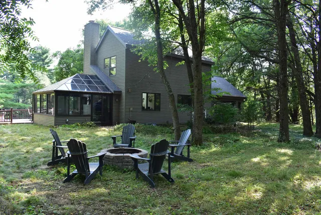 $1,631,000 | E853 Bestul Road, Scandinavia, WI 54977