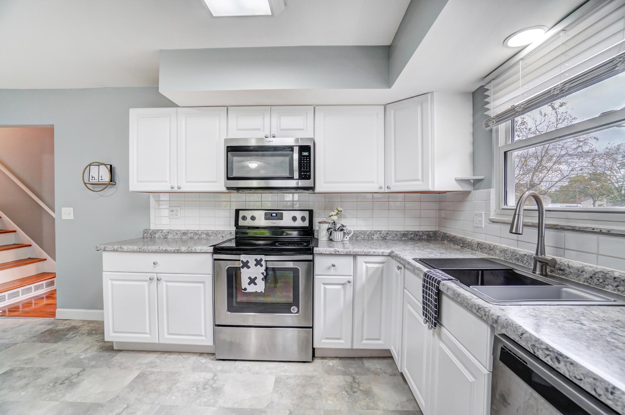 5711 Karl Road Columbus, OH 43229 - Photo 13 of 43 017
