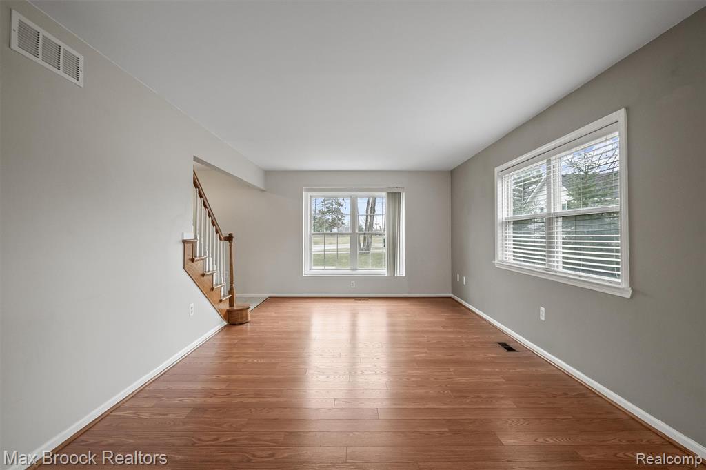 3441 West Auburn Road Rochester Hills, MI 48309 - Photo 8 of 34