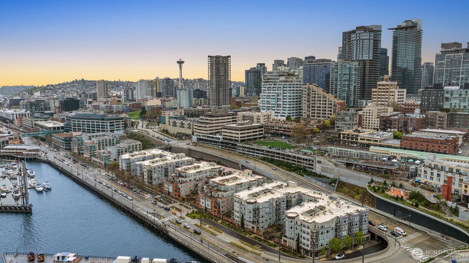 1900 Alaskan Way, Unit 316 Seattle, WA 98101 - Photo 2 of 38