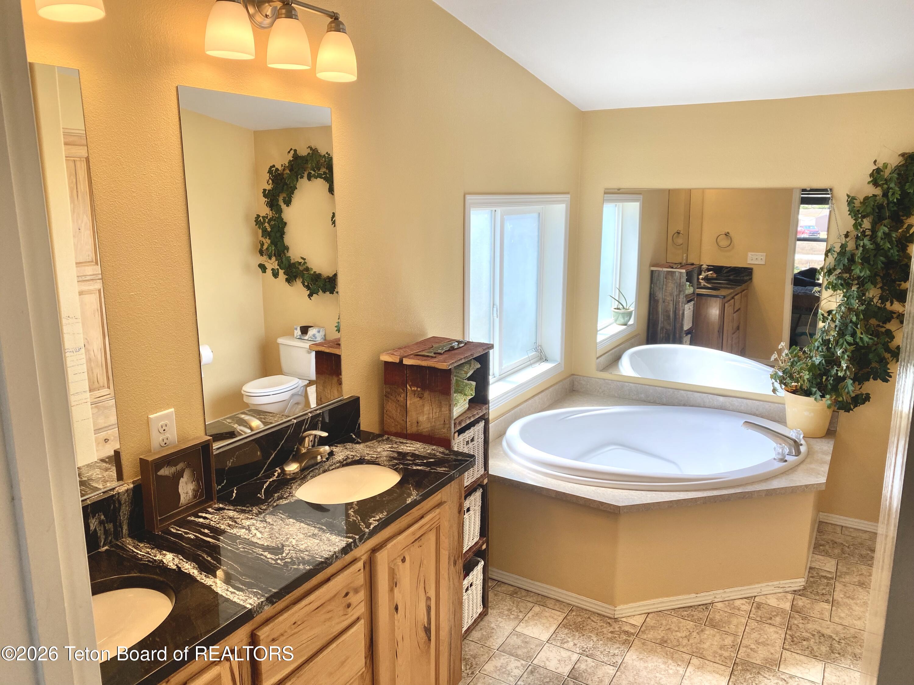 27 Chief Joseph Road Pinedale, WY 82941 - Photo 19 of 33 17master bath