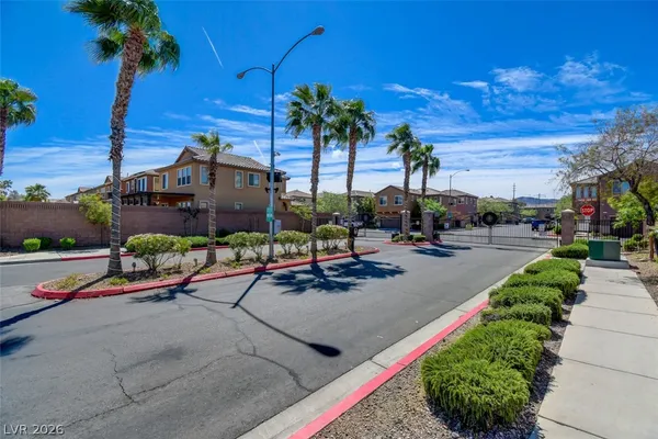 $440,000 | 785 Crest Valley Place, Henderson, NV 89011