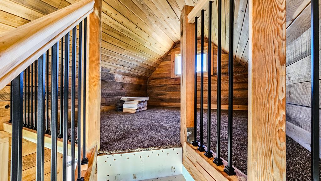 101 Sixty Lane Cascade, ID 83611 - Photo 11 of 52