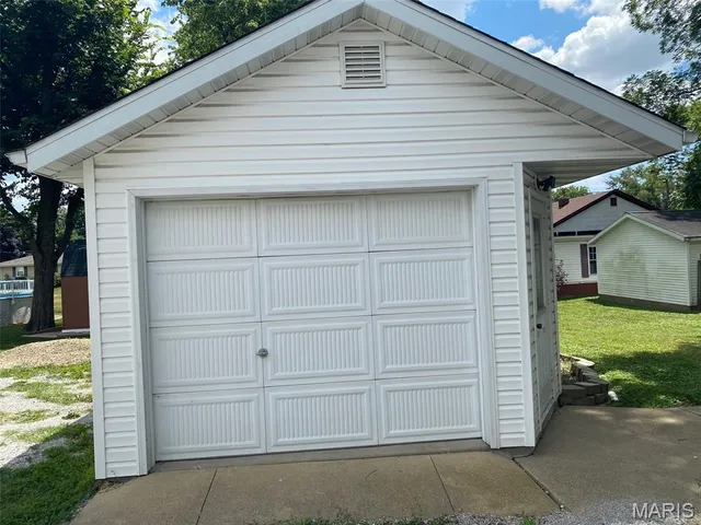 $123,500 | 464 South Mill Street, Nashville, IL 62263