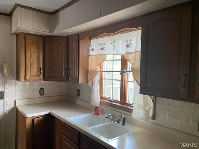 $123,500 | 464 South Mill Street, Nashville, IL 62263