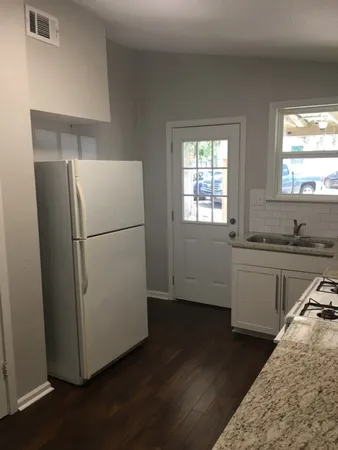 $2,500 | 1405 Bob Harrison Street, Austin, TX 78702