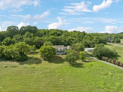 $1,899,000 | 4235 Little Pond Lane, Thompson's Station, TN 37179