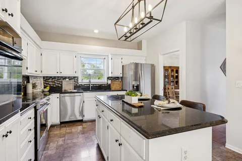 $1,899,000 | 4235 Little Pond Lane, Thompson's Station, TN 37179