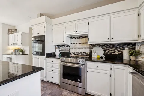 $1,899,000 | 4235 Little Pond Lane, Thompson's Station, TN 37179