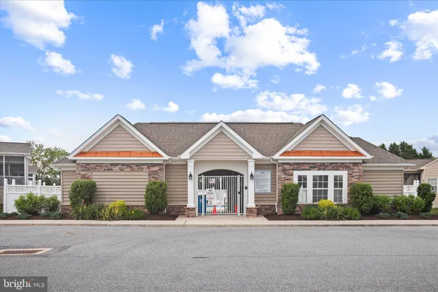 $500,000 | 33568 Westgate Circle, Unit 1, Lewes, DE 19958