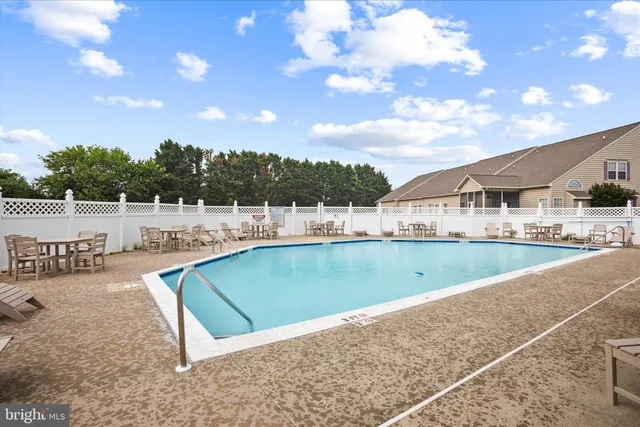 $500,000 | 33568 Westgate Circle, Unit 1, Lewes, DE 19958