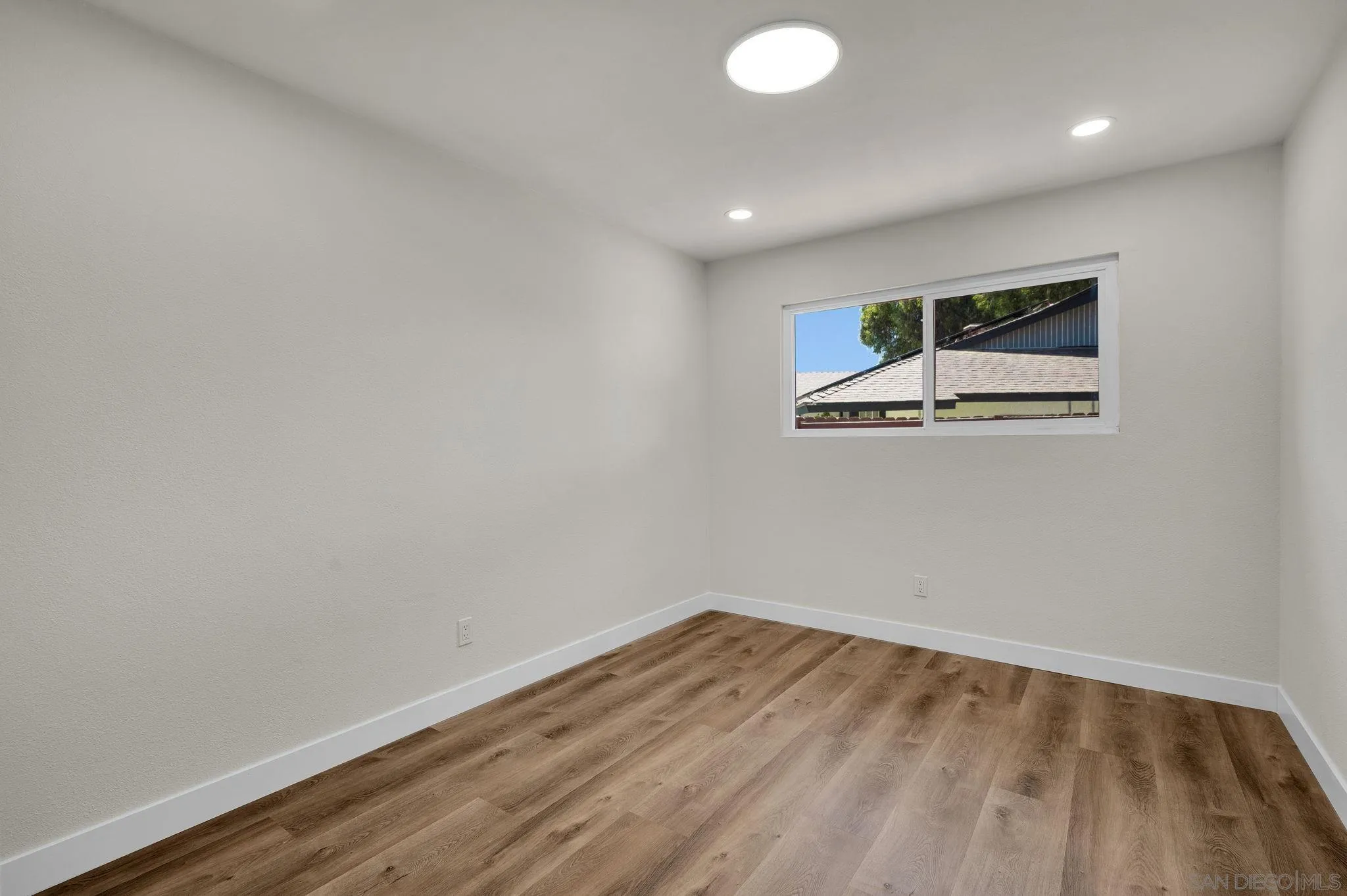 4012 Via Rio Avenue Oceanside, CA 92057 - Photo 22 of 45