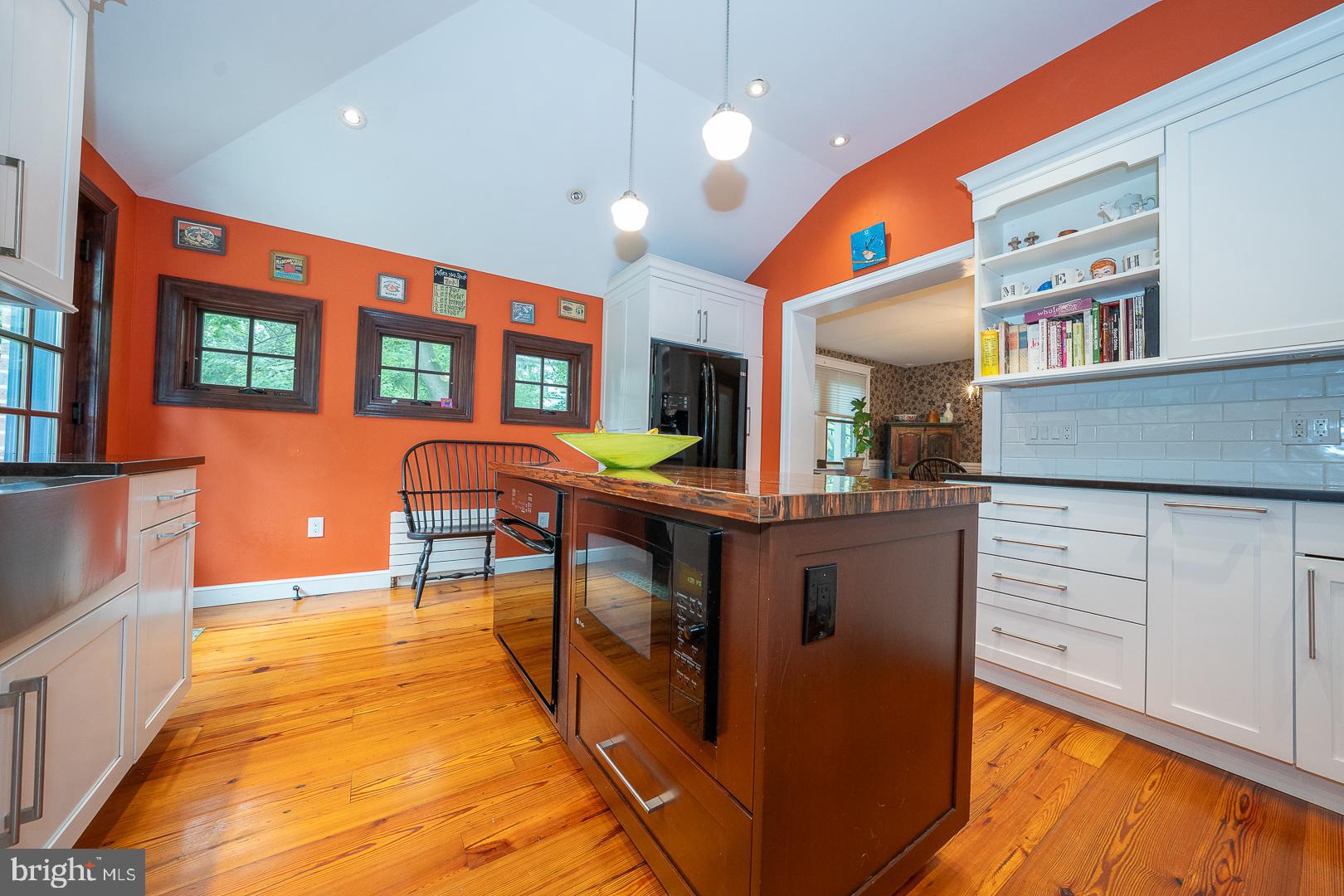 8317 High School Road Elkins Park, PA 19027 - Photo 21 of 53 Gourmet Kitchen!