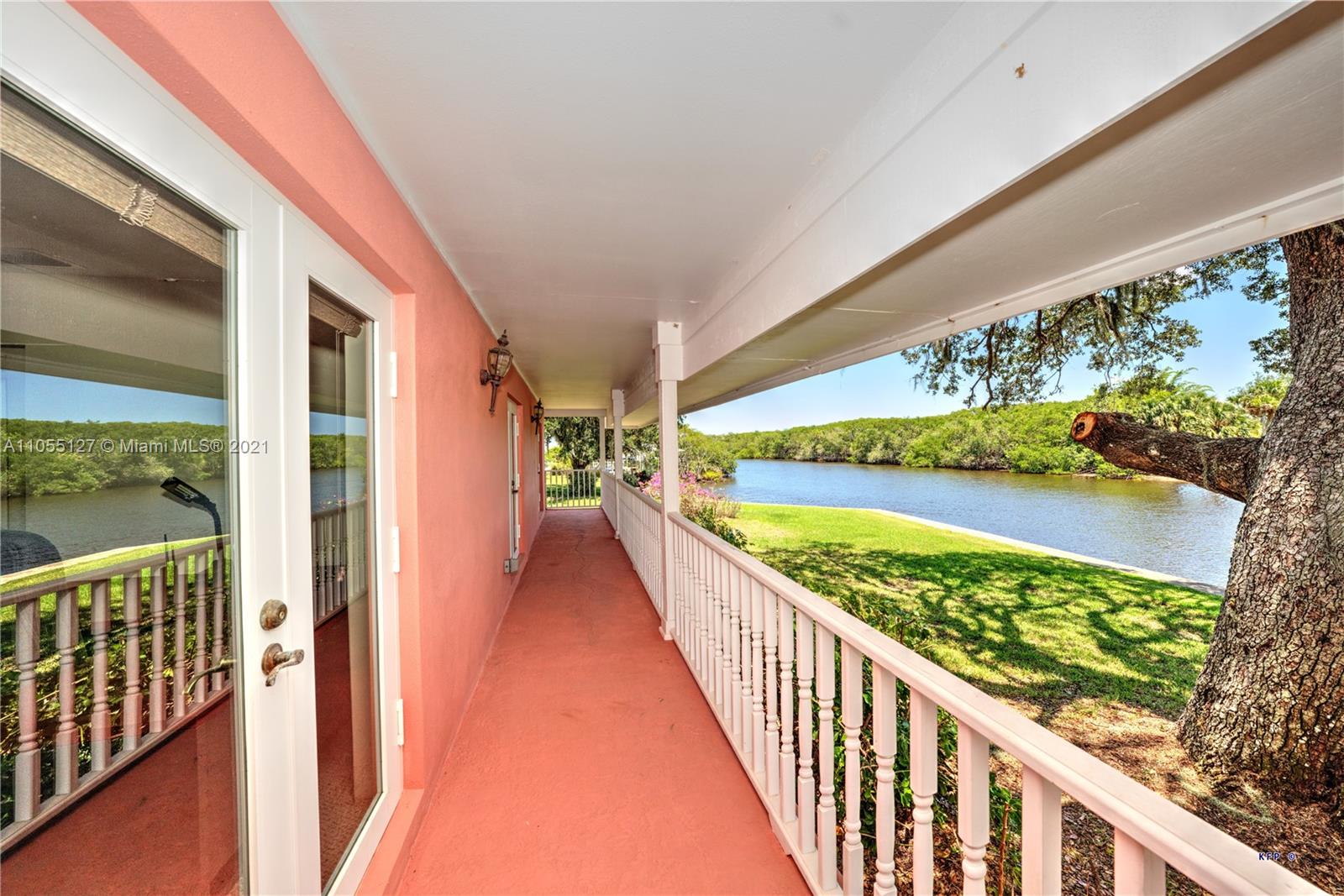 540 Southwest Salerno Road Stuart, FL 34997 - Photo 26 of 44 a view of a balcony