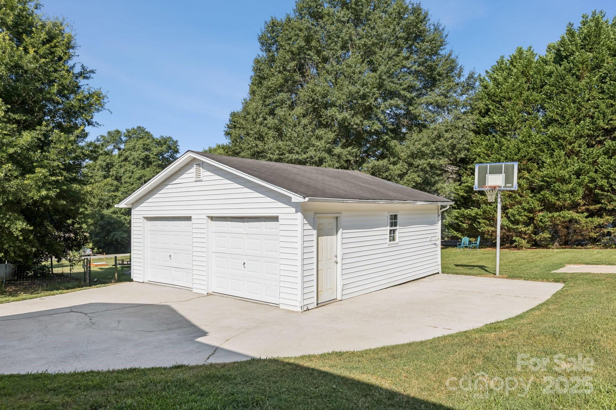 121 Kee Road Belmont, NC 28012 - Photo 37 of 37 Gallery Image 37