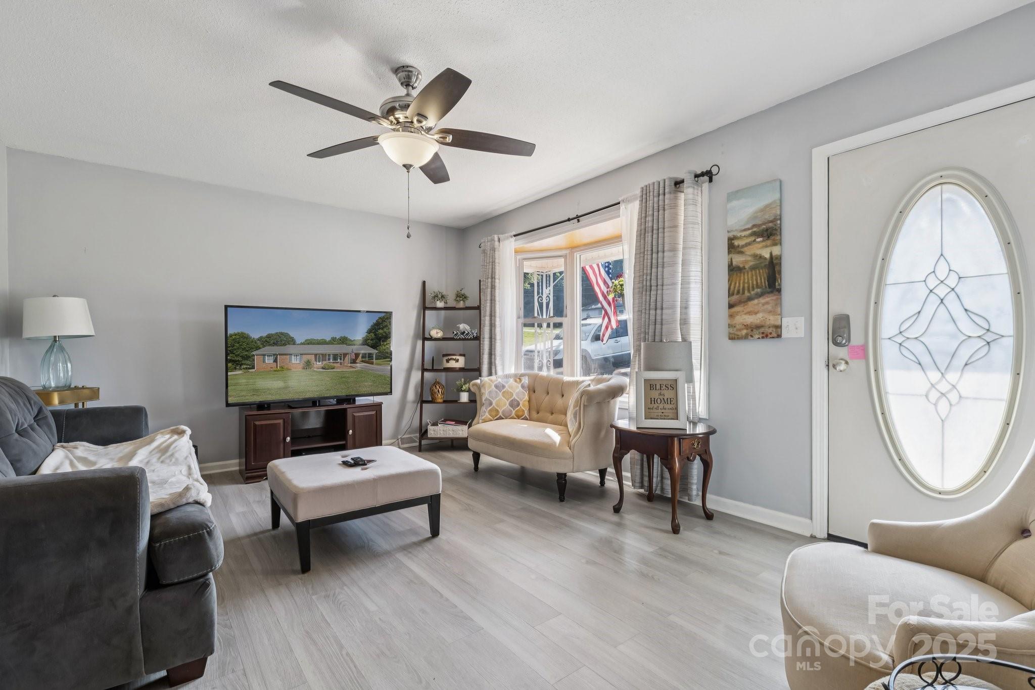 121 Kee Road Belmont, NC 28012 - Photo 6 of 37 Gallery Image 6
