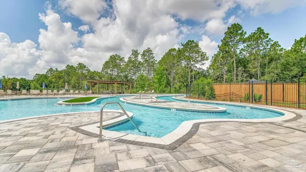 $399,900 | 8071 Fox Hunt Drive, Milton, FL 32583