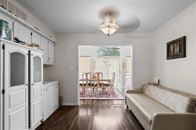 $415,000 | 7007 Lakeshore Drive, Raytown, MO 64133