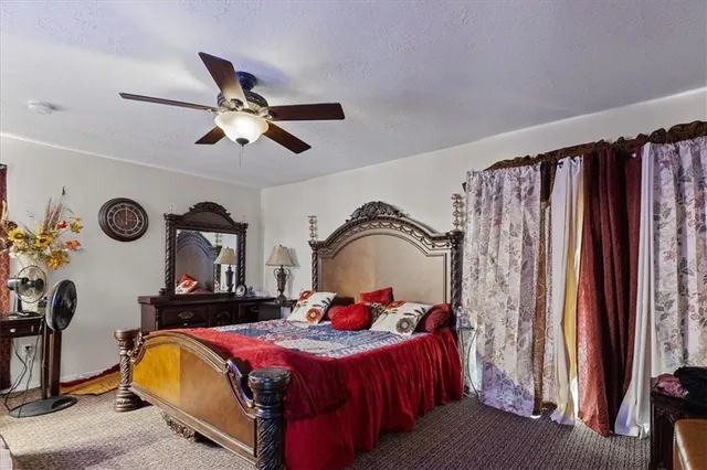 $415,000 | 7007 Lakeshore Drive, Raytown, MO 64133