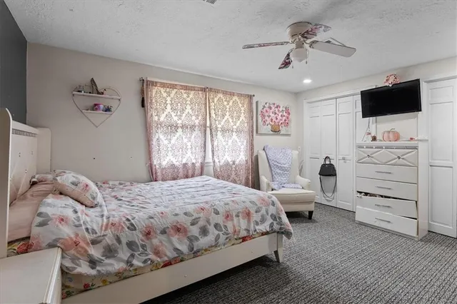 $415,000 | 7007 Lakeshore Drive, Raytown, MO 64133