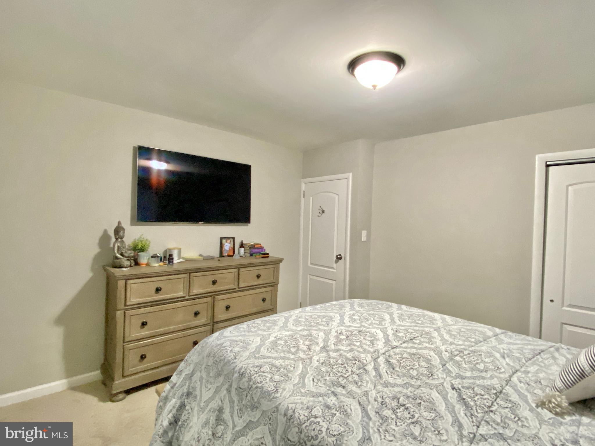 423 Flanders Road Burlington, NJ 08016 - Photo 16 of 27 Gallery Image 16