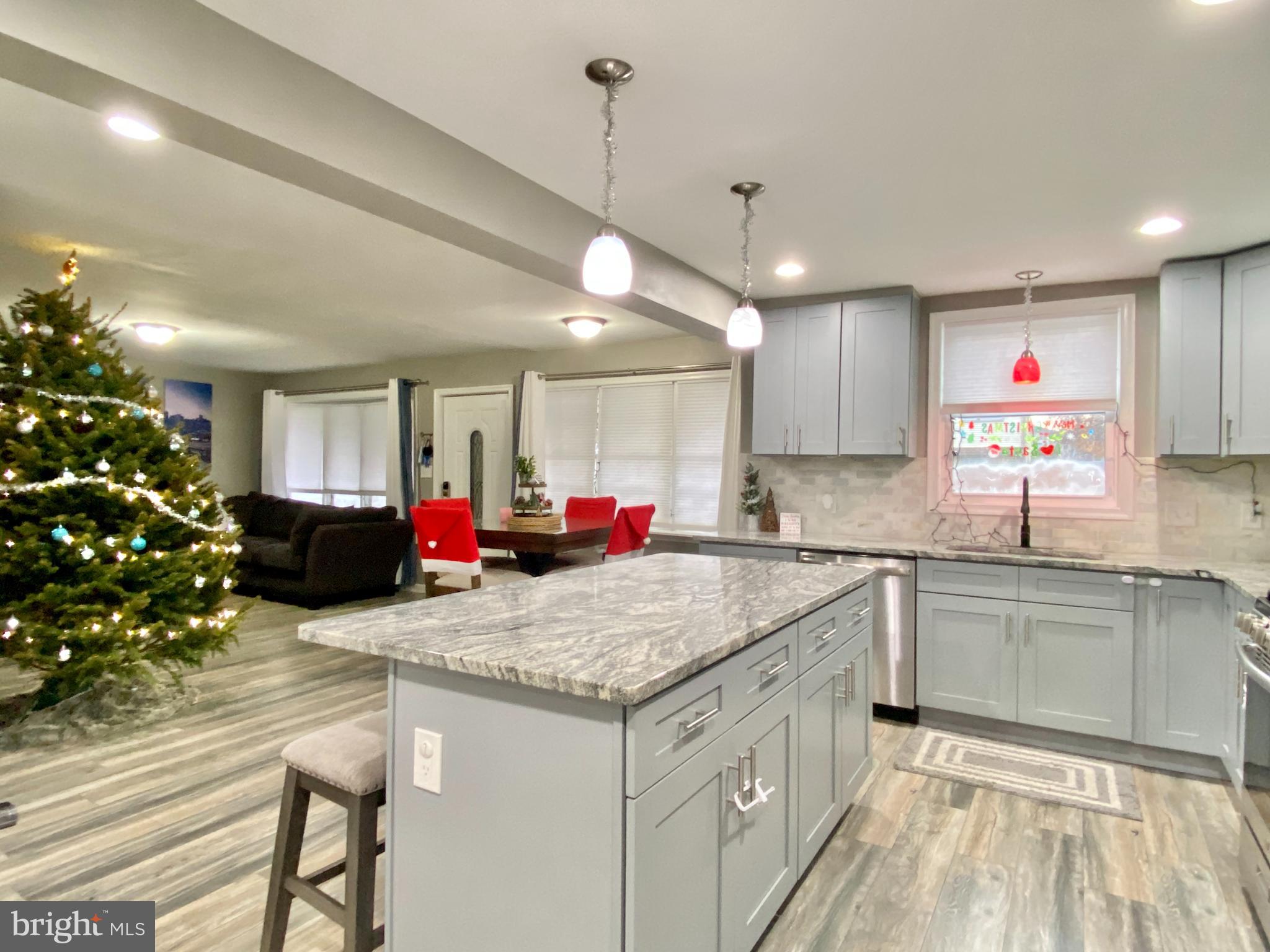 423 Flanders Road Burlington, NJ 08016 - Photo 8 of 27 Gallery Image 8